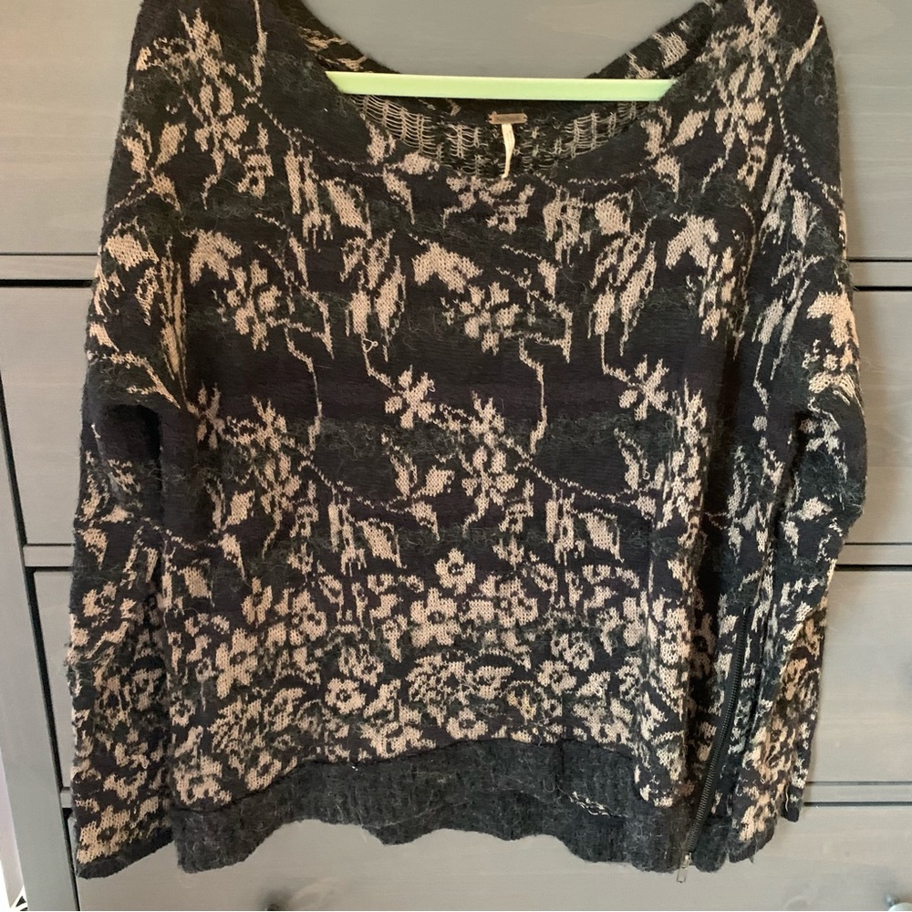 Free People sweater